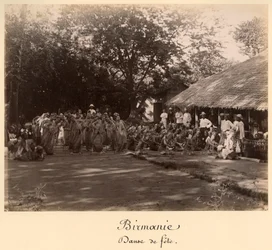 Birmese dansers die vieren, Birma, eind 19e eeuw